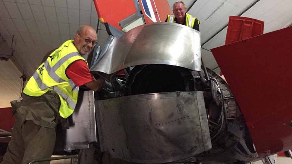 Mick and Spanners fitting the reverse thrust buckets